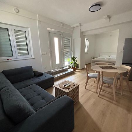 Studio Apartman Sedmica Zadar Extérieur photo