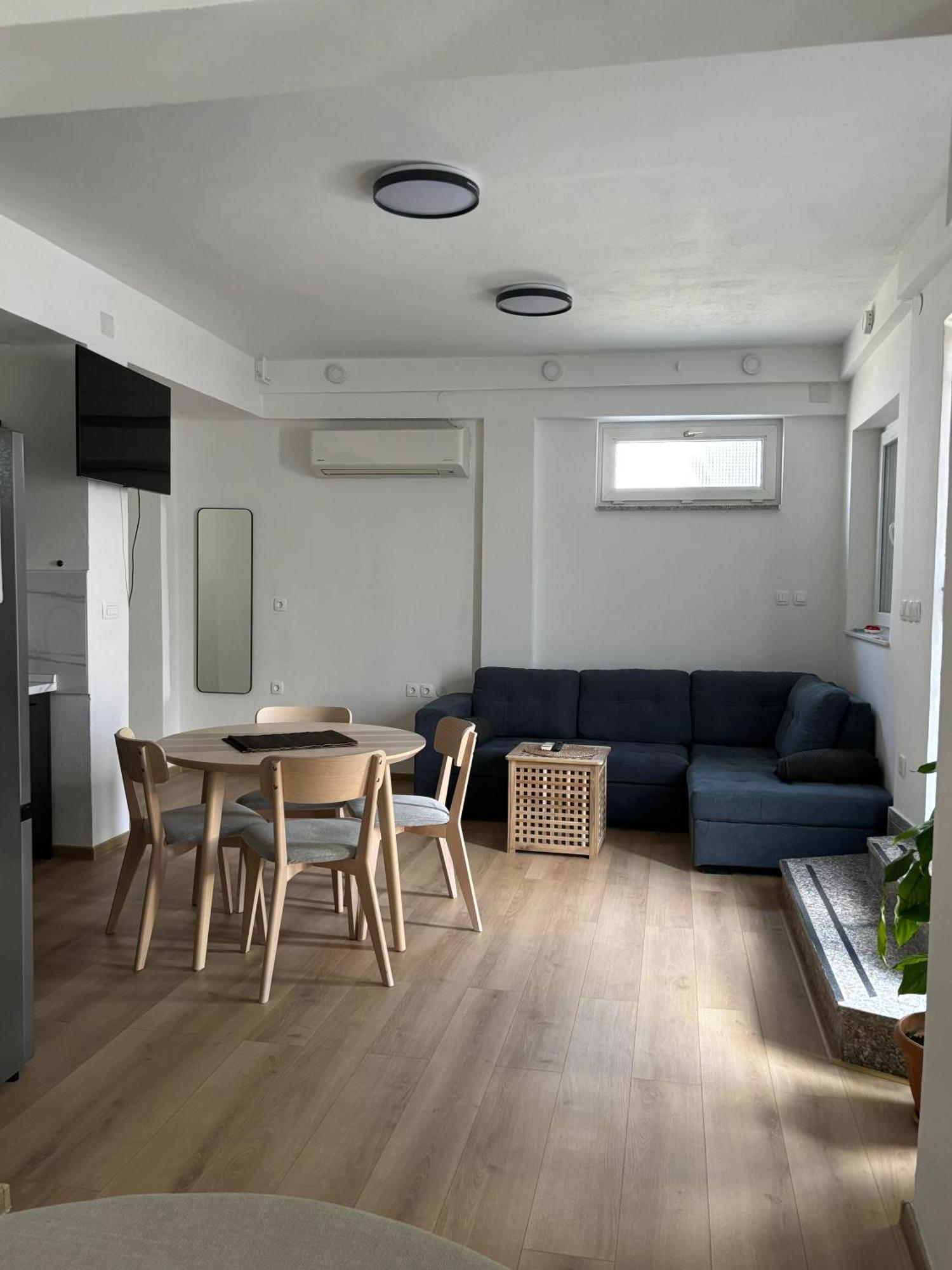 Studio Apartman Sedmica Zadar Extérieur photo