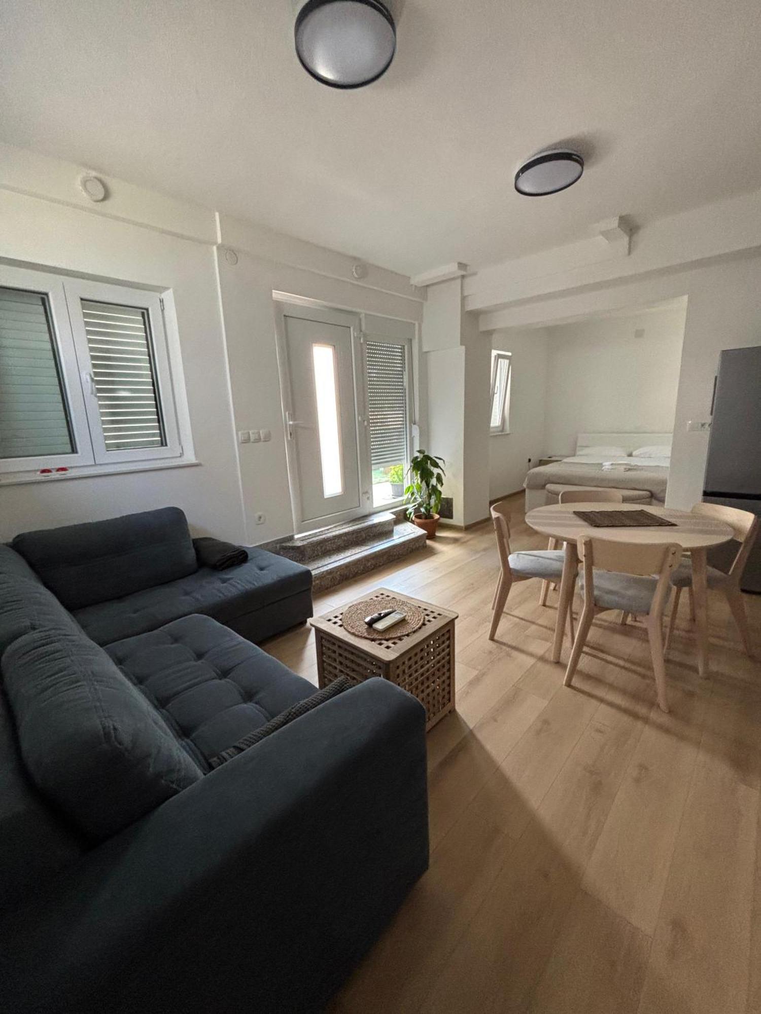 Studio Apartman Sedmica Zadar Extérieur photo