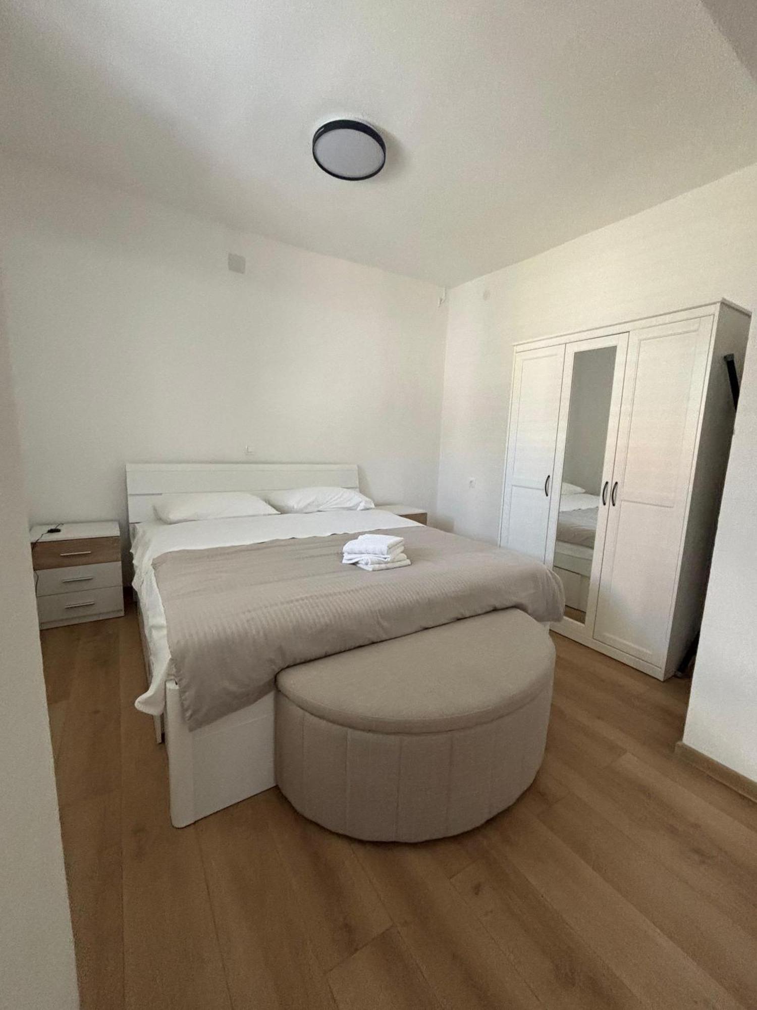 Studio Apartman Sedmica Zadar Extérieur photo
